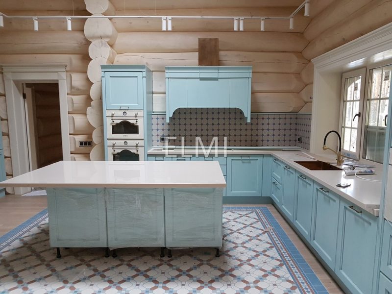Столешница с островом из искуственного камня
